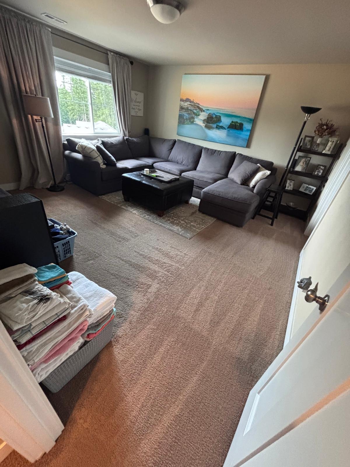 Clean living room table